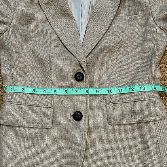 Banana Republic Factory Wool Blend Tweed Blazer size 2 Double Button Oatmeal - Picture 7 of 9